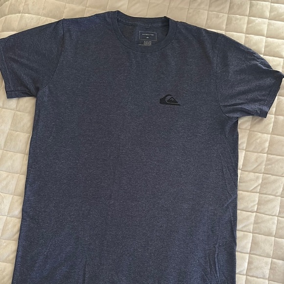 Quiksilver Men's Blue T-Shirt - Picture 1 of 1